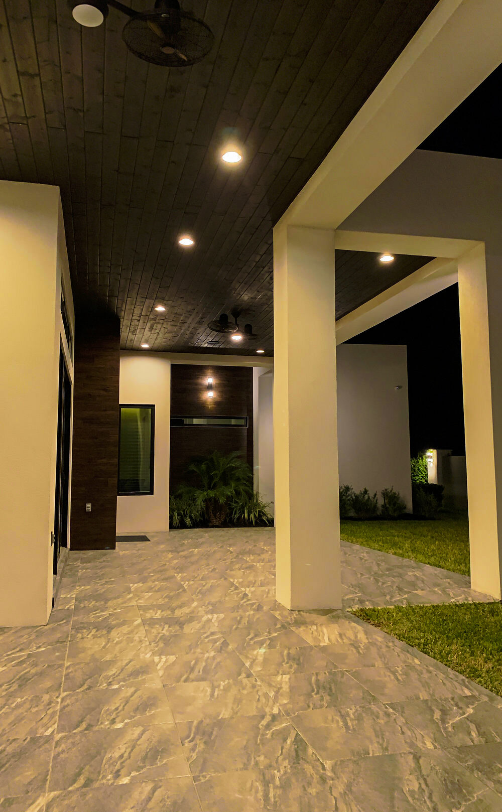 Breman custom home exterior — Rio Grande Valley (6)